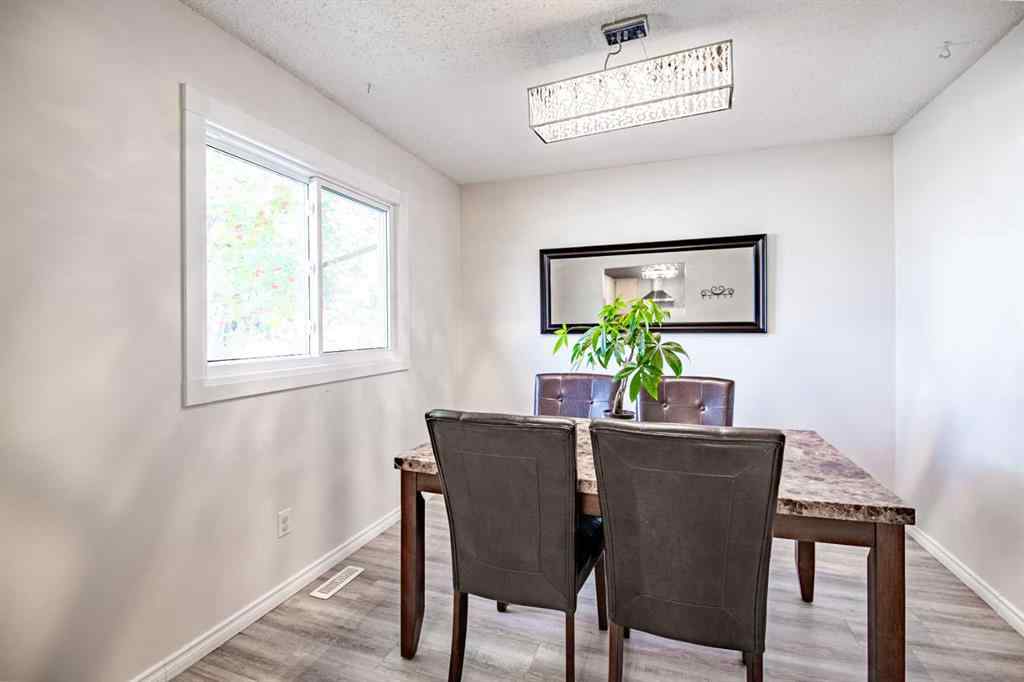 MLS® A2266694 - 3905 50 Street  in Eastview Red Deer, Residential