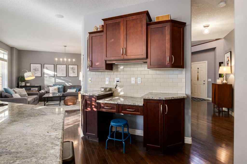 MLS® A2266700 - 27 Tuscany Estates Drive NW in Tuscany Calgary, Residential