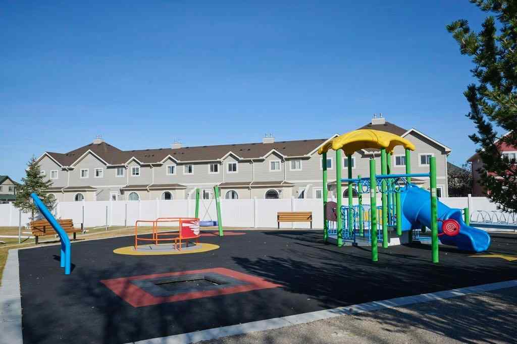 MLS® A2266703 - 165 Bayside Point SW in Bayside Airdrie, Residential