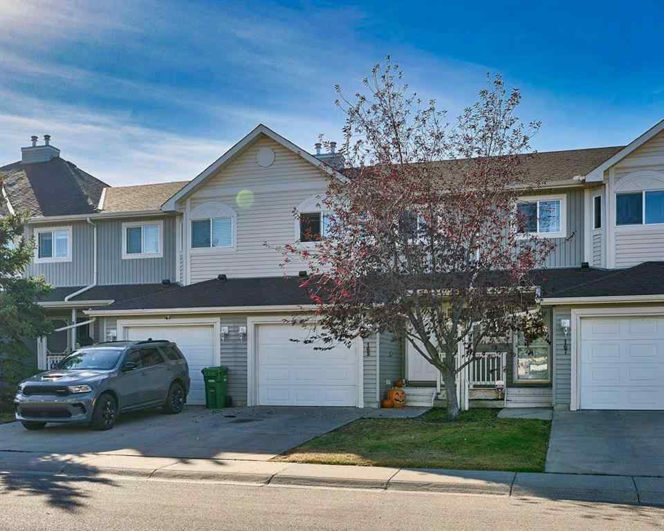 MLS® A2266703 - 165 Bayside Point SW in Bayside Airdrie, Residential