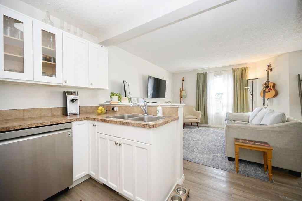 MLS® A2266703 - 165 Bayside Point SW in Bayside Airdrie, Residential