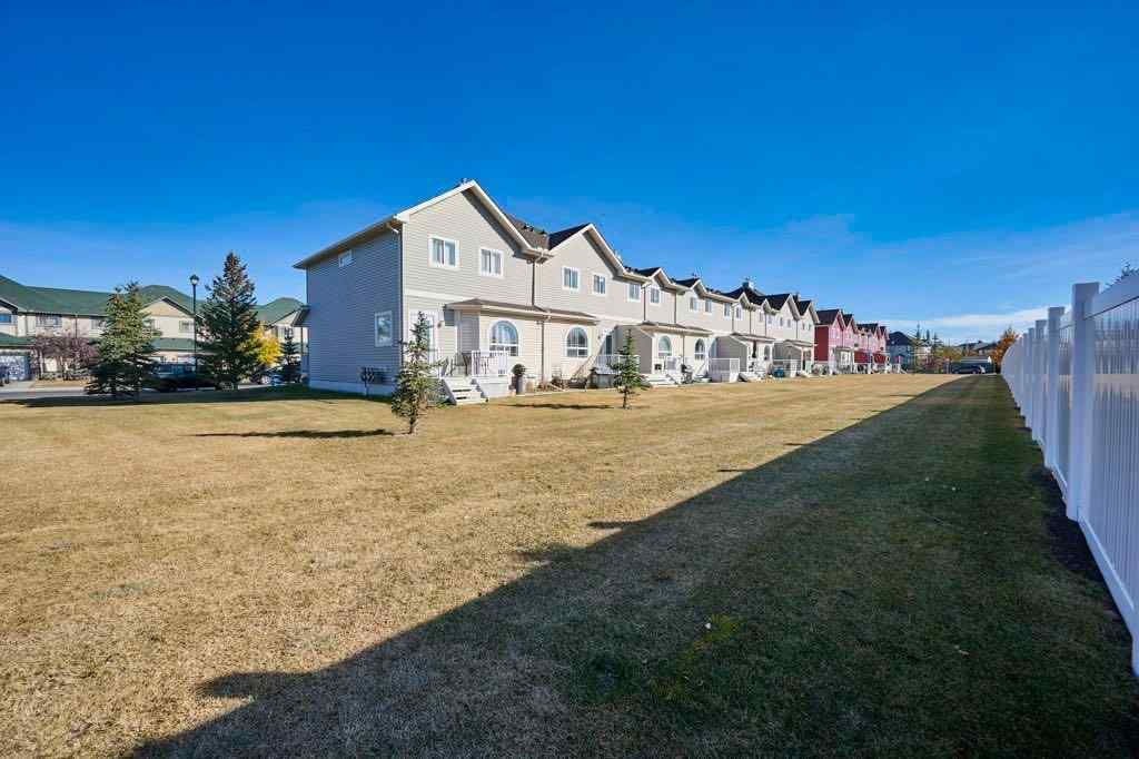 MLS® A2266703 - 165 Bayside Point SW in Bayside Airdrie, Residential