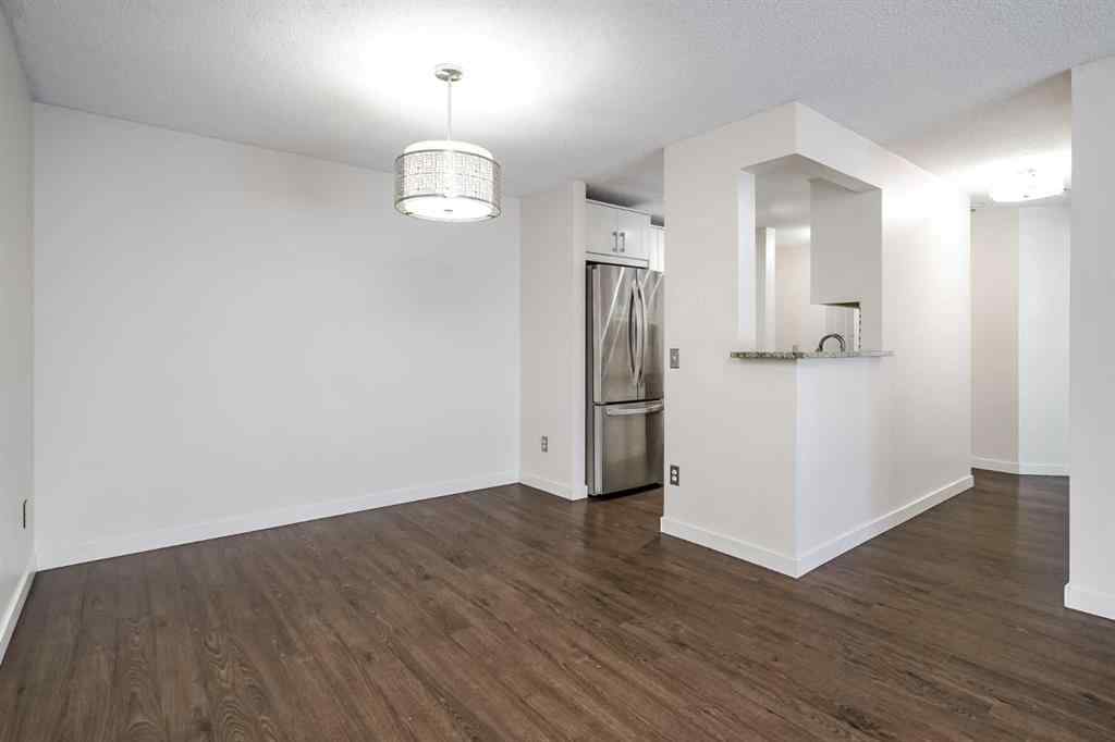 MLS® A2266706 - Unit #208 130 25 Avenue SW in Mission Calgary, Residential