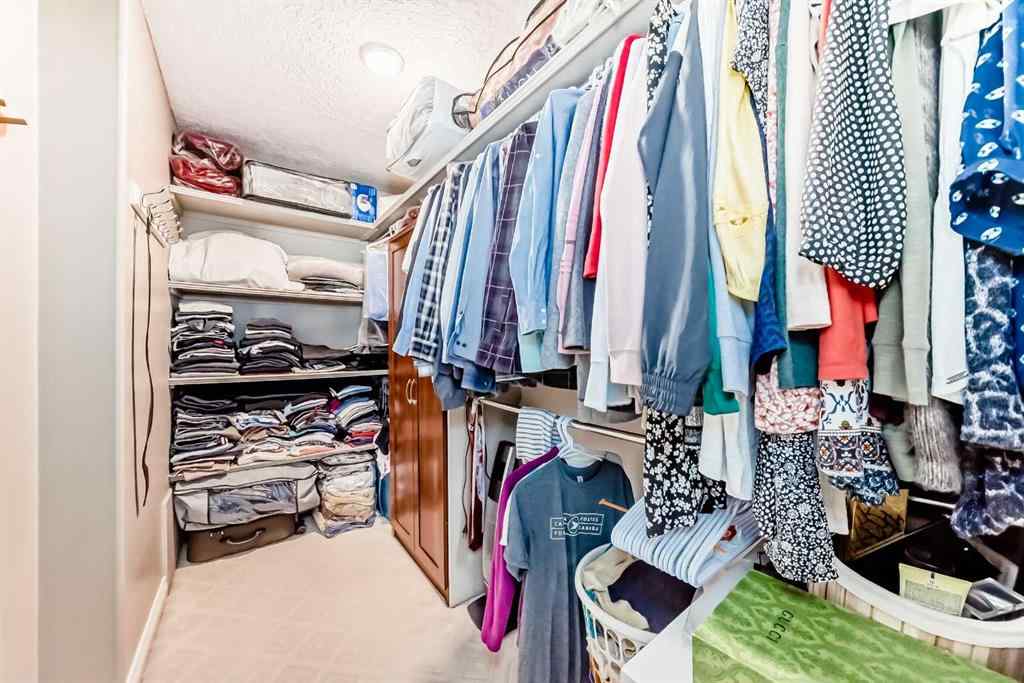 MLS® A2266708 - 146 Scenic View Close NW in Scenic Acres Calgary, Residential