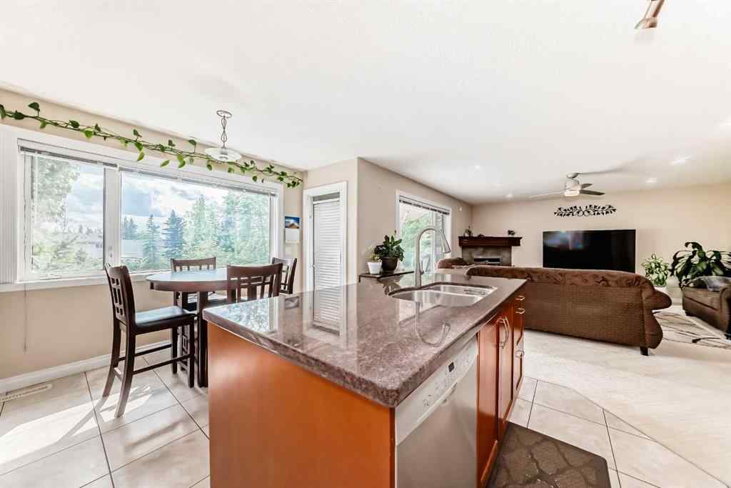 MLS® A2266708 - 146 Scenic View Close NW in Scenic Acres Calgary, Residential