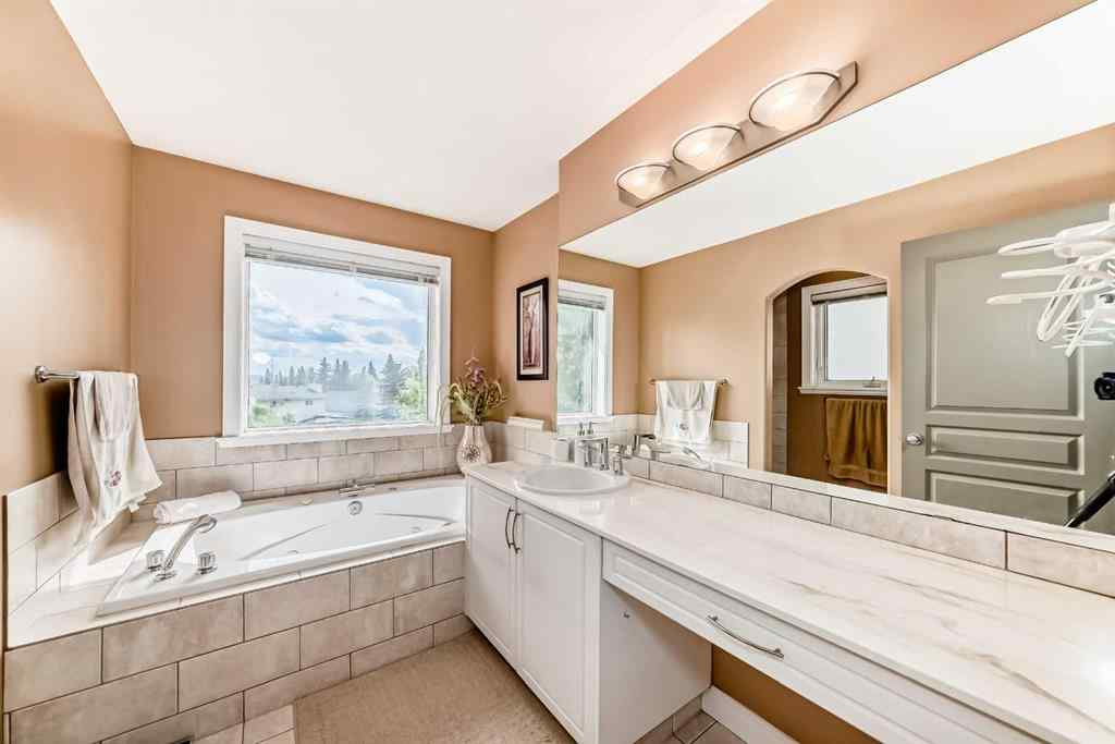 MLS® A2266708 - 146 Scenic View Close NW in Scenic Acres Calgary, Residential