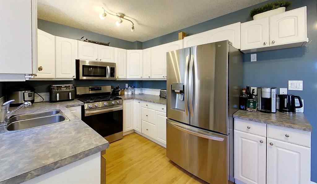 MLS® A2266715 - 6204 12 AVE   in Edson Edson, Residential