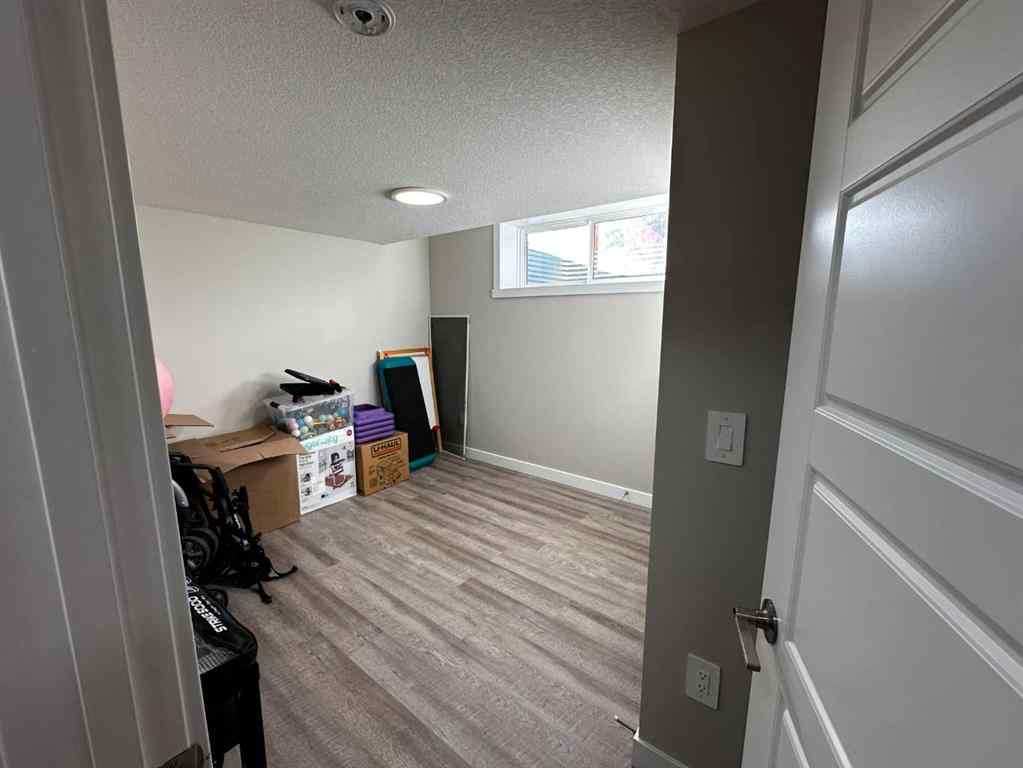 MLS® A2266719 - 281 Waterford Boulevard  in Waterford Chestermere, Residential