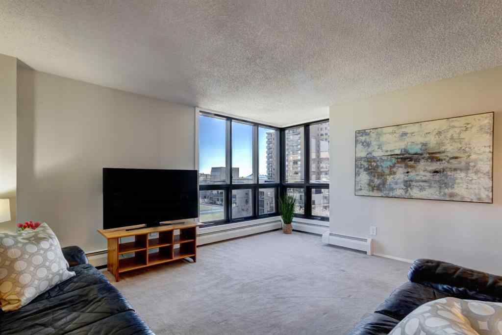 MLS® A2266721 - Unit #701 1334 13 Avenue SW in Beltline Calgary, Residential