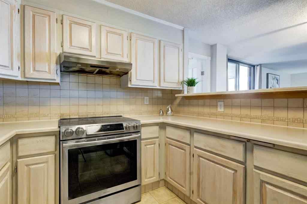 MLS® A2266721 - Unit #701 1334 13 Avenue SW in Beltline Calgary, Residential