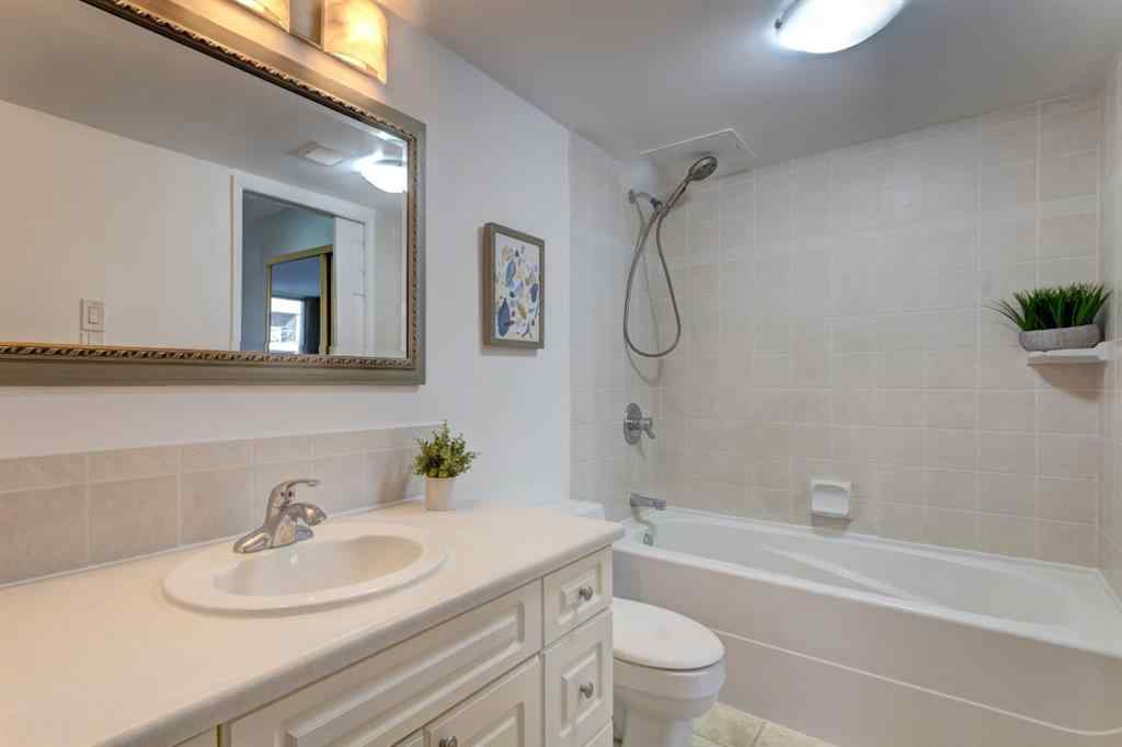 MLS® A2266721 - Unit #701 1334 13 Avenue SW in Beltline Calgary, Residential