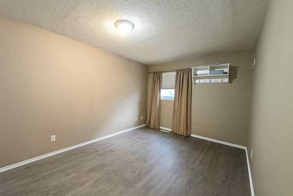 MLS® A2266723 - 4922 48 Street  in Sedgewick Sedgewick, Residential