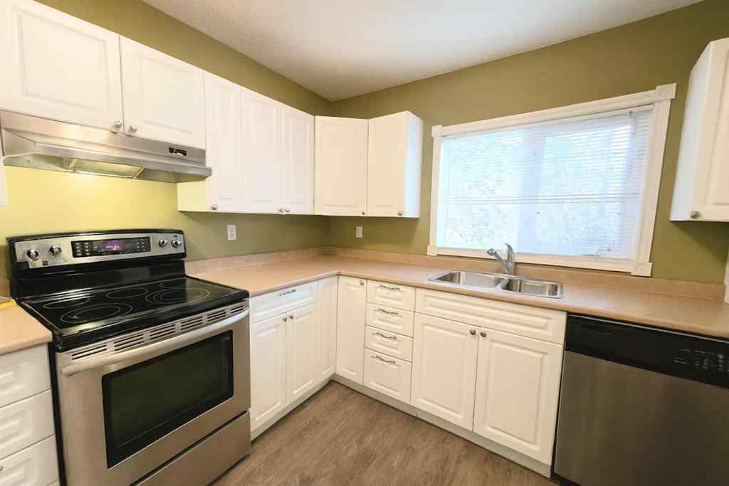 MLS® A2266723 - 4922 48 Street  in Sedgewick Sedgewick, Residential