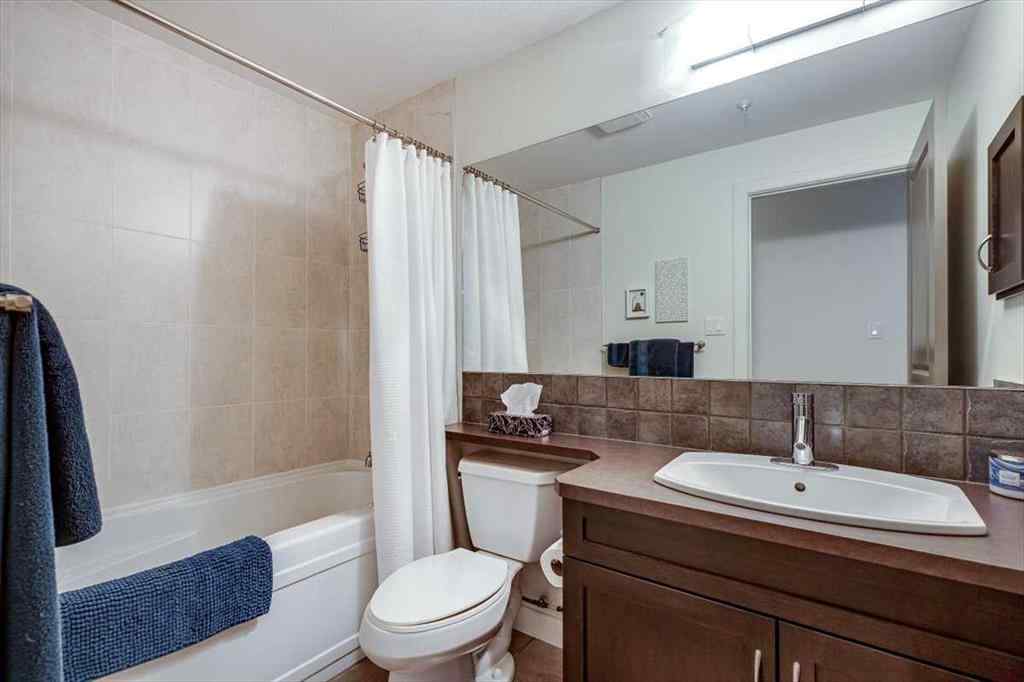 MLS® A2266733 - Unit #117 100 Lakeway Boulevard  in Lakeway Landing Sylvan Lake, Residential