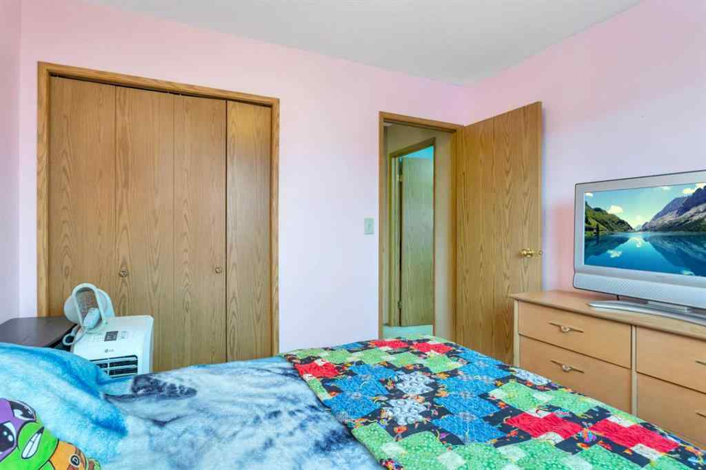 MLS® A2266734 - 83 Elwell Close  in Eastview Estates Red Deer, Residential