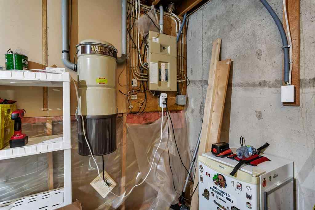 MLS® A2266734 - 83 Elwell Close  in Eastview Estates Red Deer, Residential