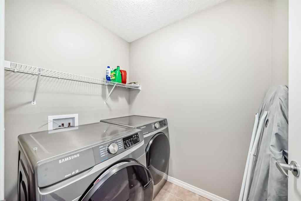 MLS® A2266735 - 48 YORKVILLE Avenue SW in Yorkville Calgary, Residential