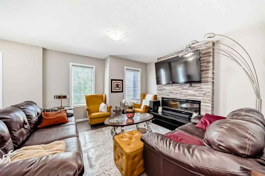 MLS® A2266735 - 48 YORKVILLE Avenue SW in Yorkville Calgary, Residential