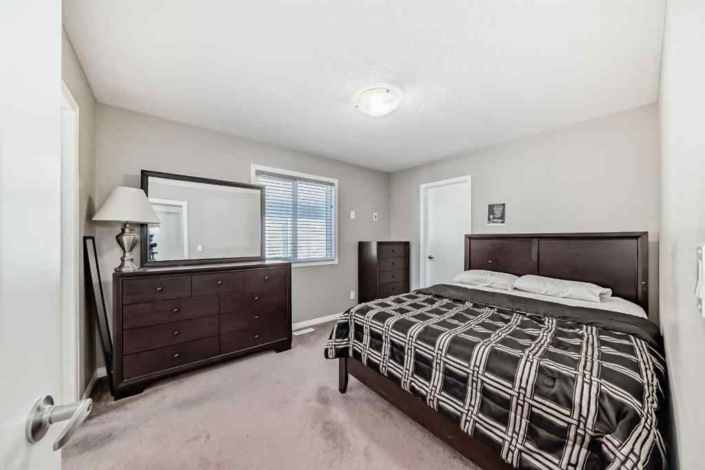 MLS® A2266735 - 48 YORKVILLE Avenue SW in Yorkville Calgary, Residential