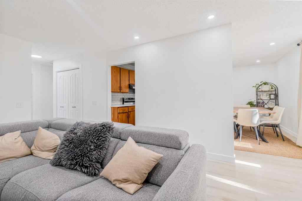 MLS® A2266736 - 147 Dovercliffe Way SE in Dover Calgary, Residential