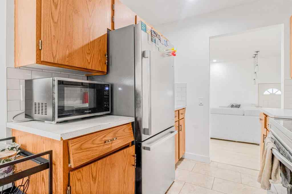 MLS® A2266736 - 147 Dovercliffe Way SE in Dover Calgary, Residential