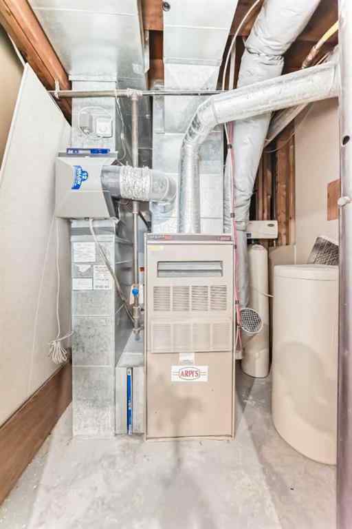 MLS® A2266743 - 51 Douglas Woods Hill SE in Douglasdale/Glen Calgary, Residential