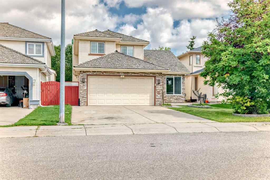 MLS® A2266743 - 51 Douglas Woods Hill SE in Douglasdale/Glen Calgary, Residential