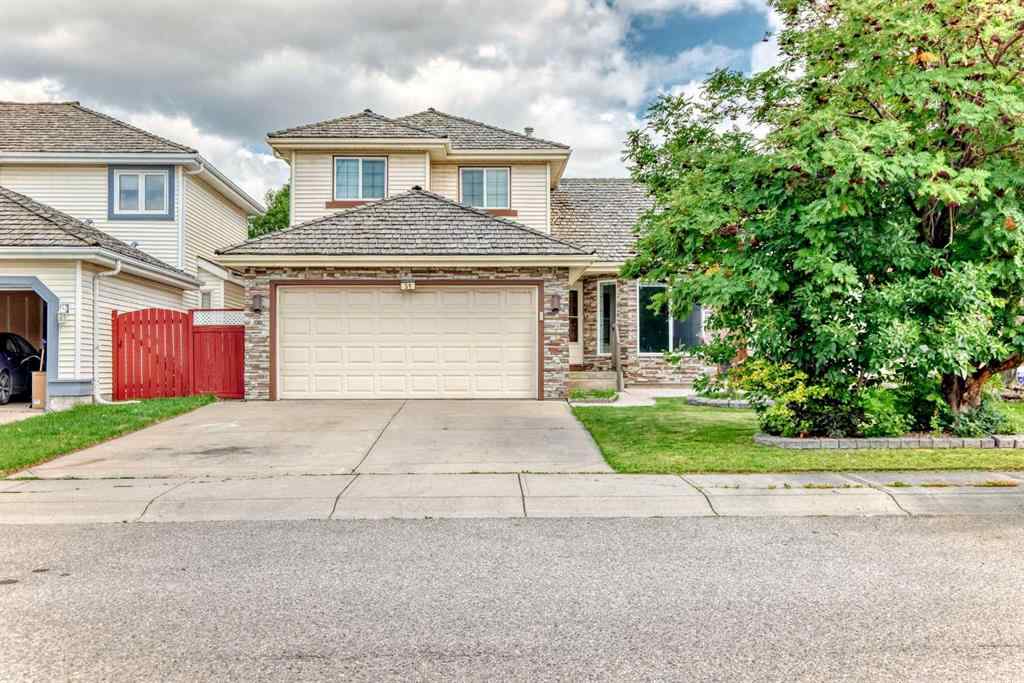 MLS® A2266743 - 51 Douglas Woods Hill SE in Douglasdale/Glen Calgary, Residential