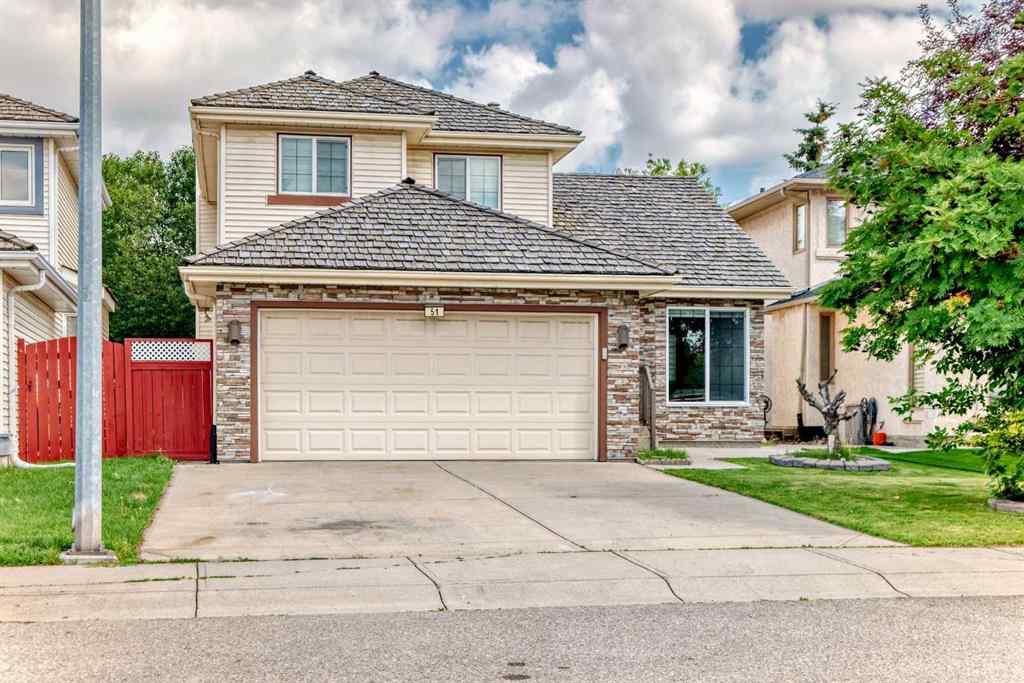 MLS® A2266743 - 51 Douglas Woods Hill SE in Douglasdale/Glen Calgary, Residential