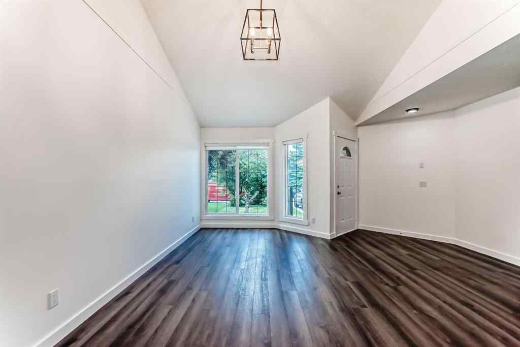 MLS® A2266743 - 51 Douglas Woods Hill SE in Douglasdale/Glen Calgary, Residential