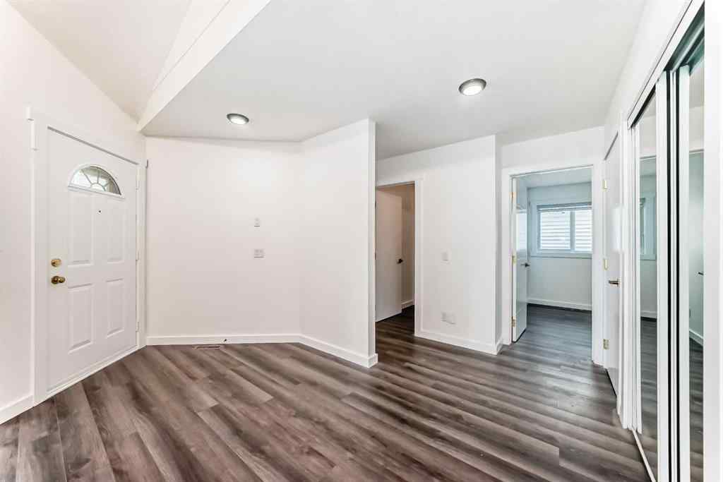 MLS® A2266743 - 51 Douglas Woods Hill SE in Douglasdale/Glen Calgary, Residential