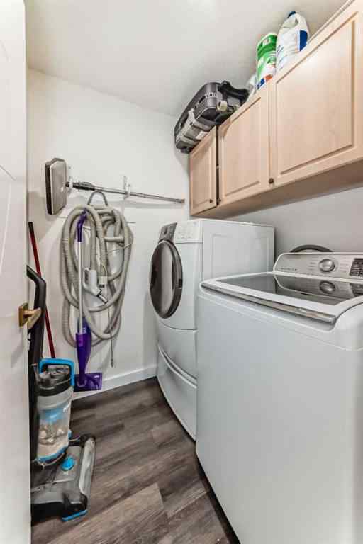 MLS® A2266743 - 51 Douglas Woods Hill SE in Douglasdale/Glen Calgary, Residential