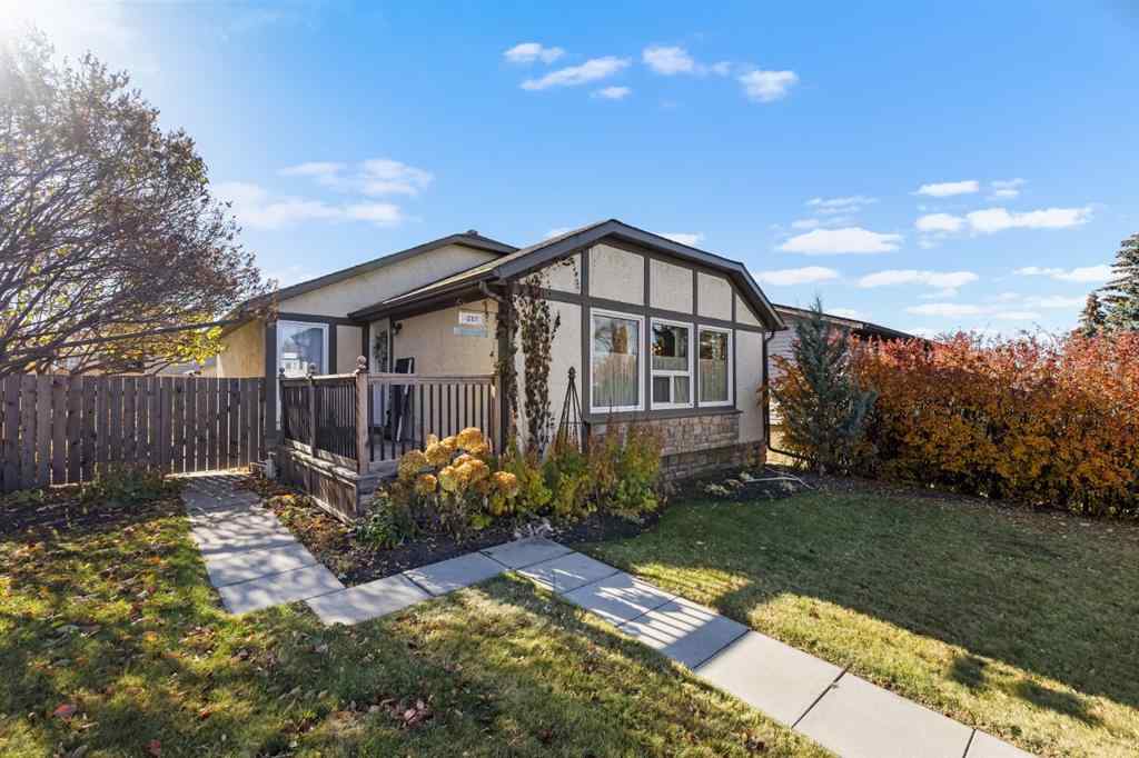 MLS® A2266747 - 217 Acacia Crescent SE in Airdrie Meadows Airdrie, Residential