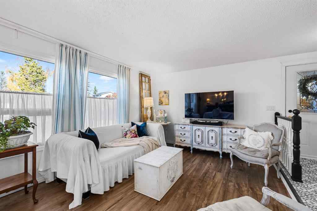 MLS® A2266747 - 217 Acacia Crescent SE in Airdrie Meadows Airdrie, Residential