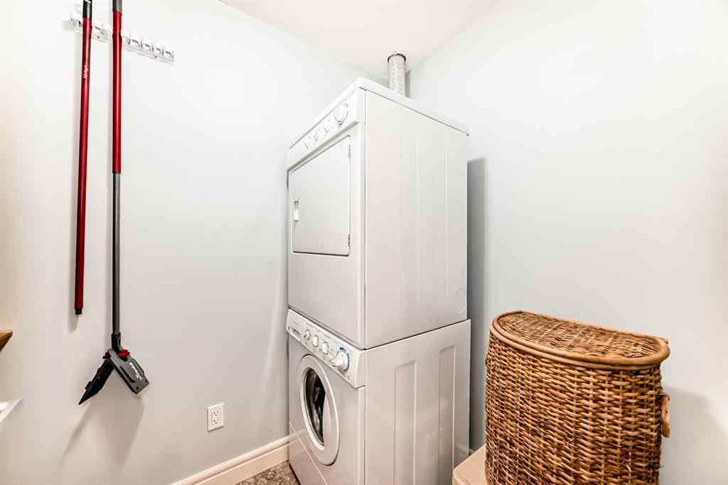 MLS® A2266748 - Unit #3104 15 Sunset Square  in Sunset Ridge Cochrane, Residential