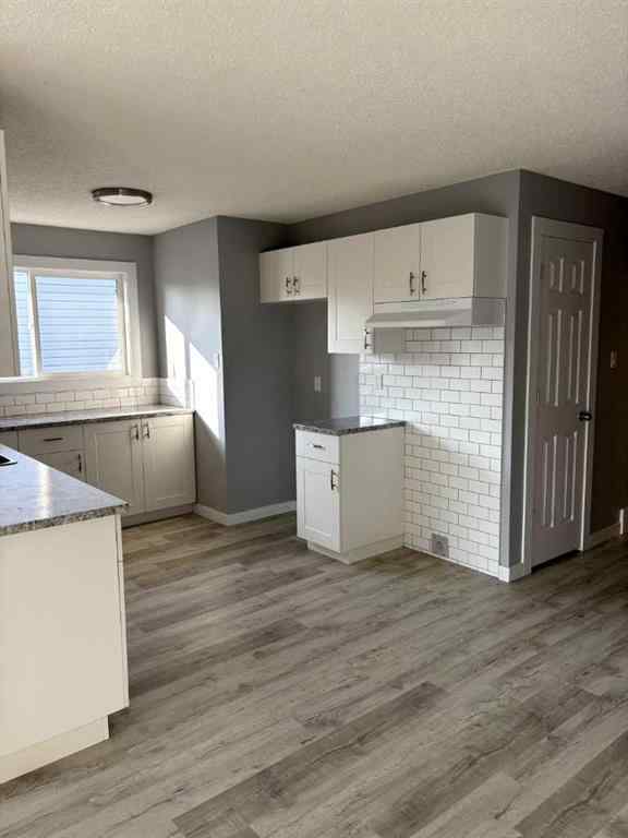 MLS® A2266751 - 8117 94 Street  in Patterson Place Grande Prairie, Residential