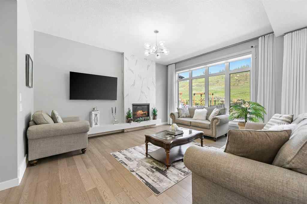 MLS® A2266752 - 224 Cranbrook Drive SE in Cranston Calgary, Residential