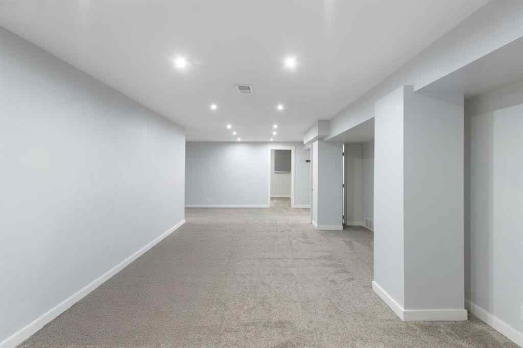 MLS® A2266755 - 6023 Thornbank Drive  in Thorncliffe Calgary, Residential