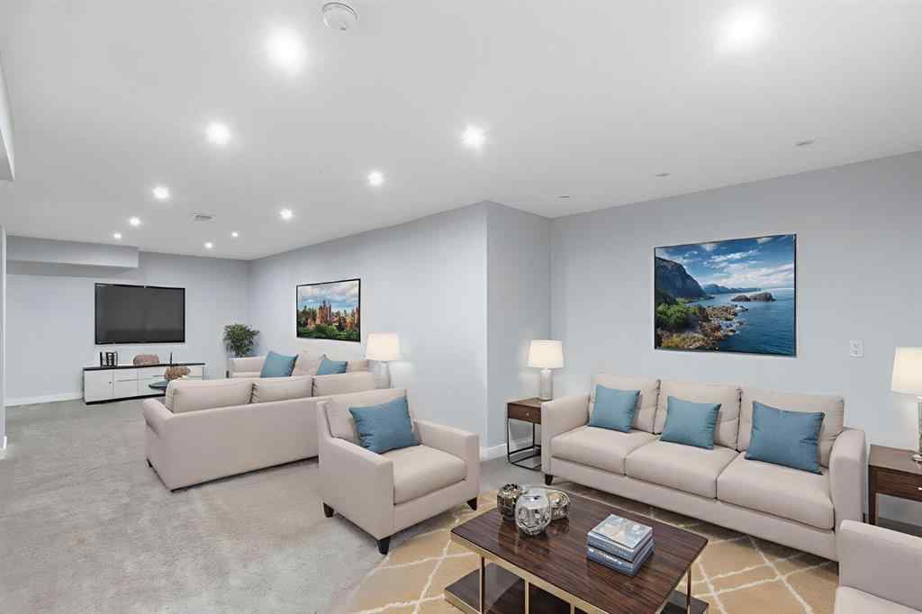 MLS® A2266755 - 6023 Thornbank Drive  in Thorncliffe Calgary, Residential