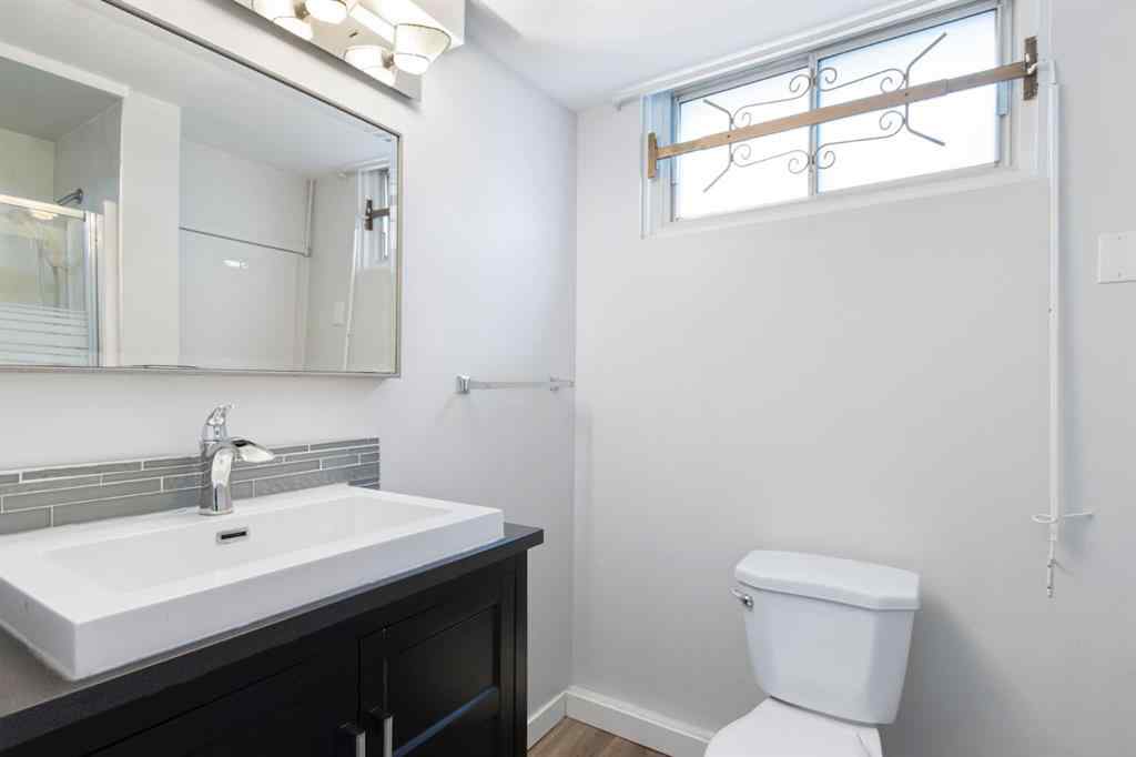 MLS® A2266755 - 6023 Thornbank Drive  in Thorncliffe Calgary, Residential