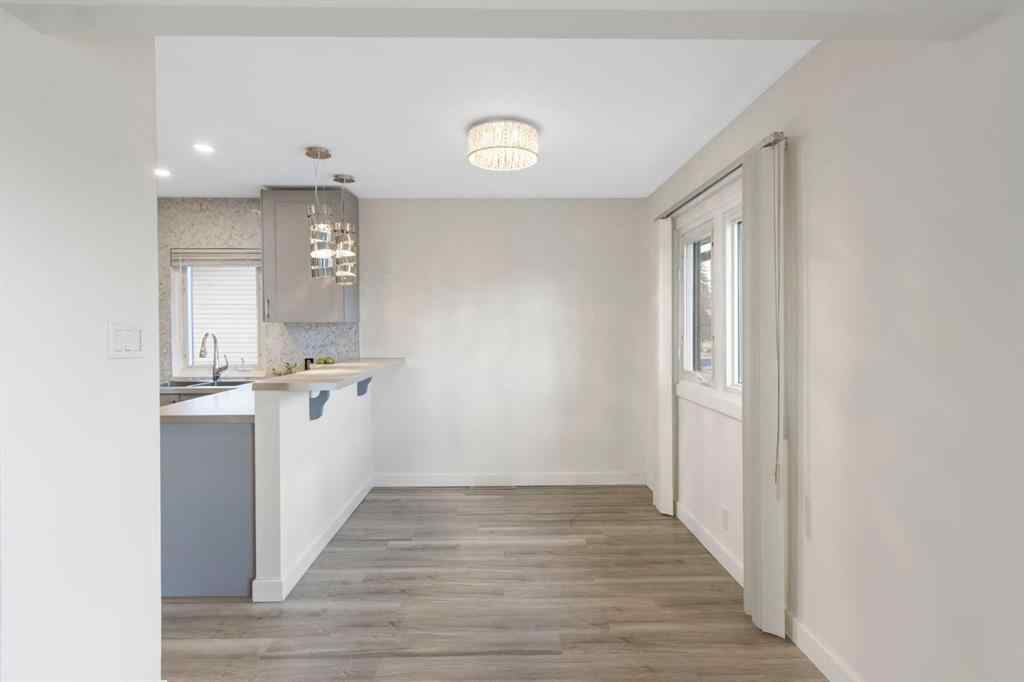 MLS® A2266755 - 6023 Thornbank Drive  in Thorncliffe Calgary, Residential