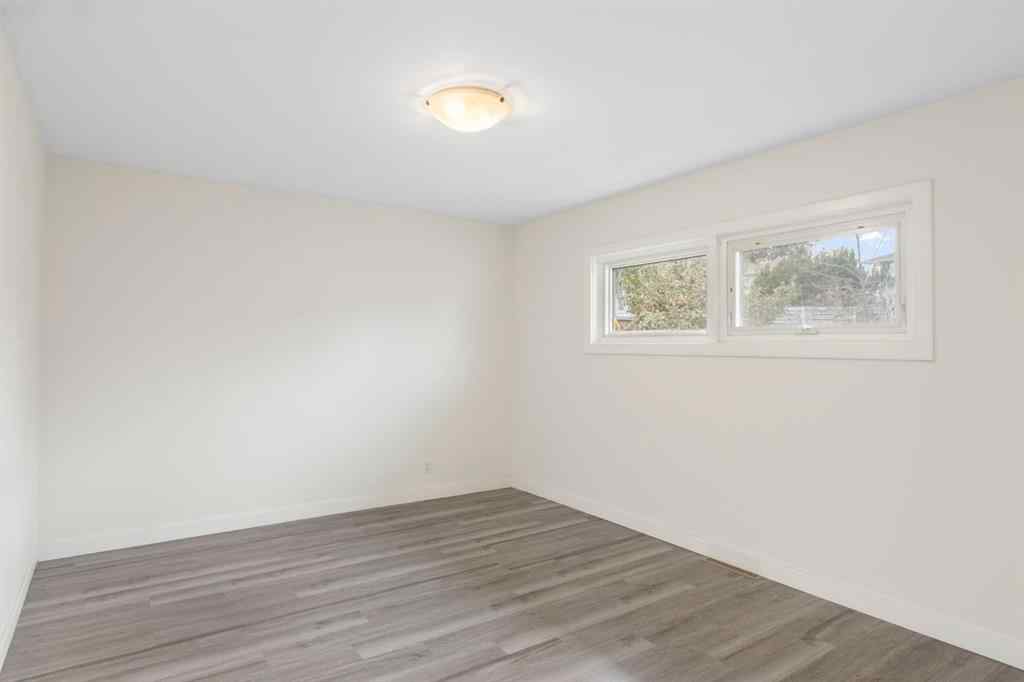 MLS® A2266755 - 6023 Thornbank Drive  in Thorncliffe Calgary, Residential