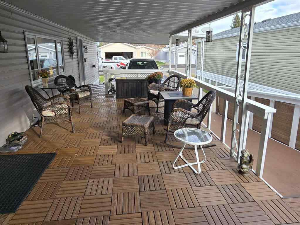 MLS® A2266757 - 2906 30 Avenue S in Parkbridge Estates Lethbridge, Mobile