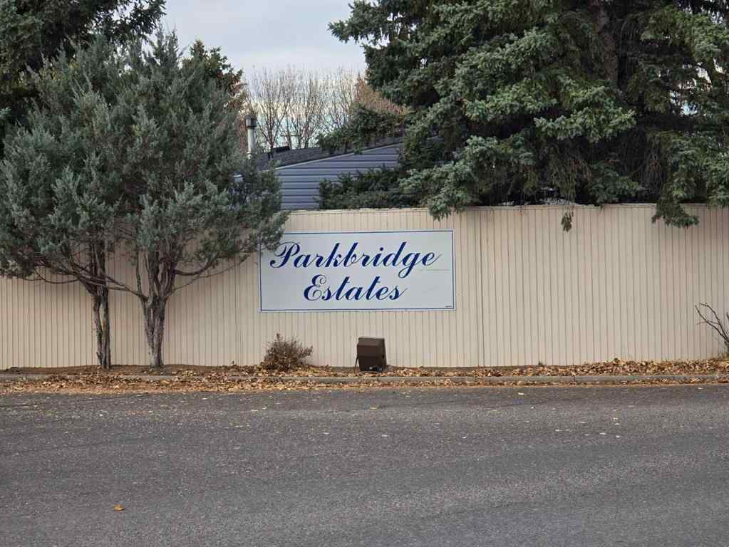 MLS® A2266757 - 2906 30 Avenue S in Parkbridge Estates Lethbridge, Mobile