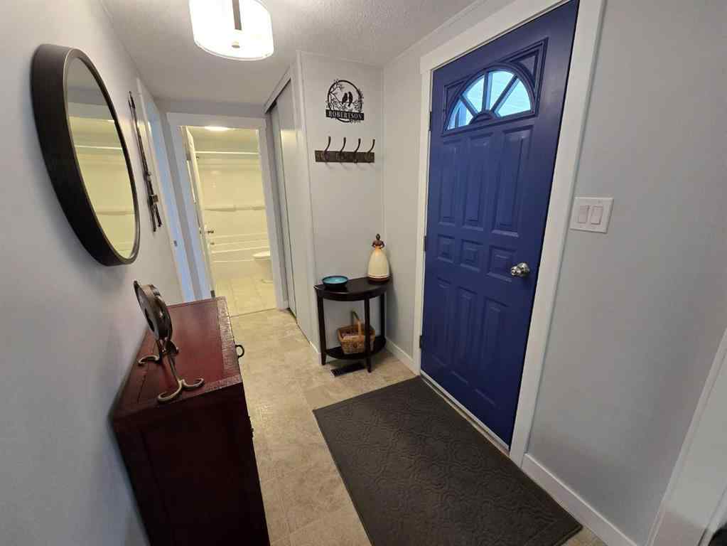 MLS® A2266757 - 2906 30 Avenue S in Parkbridge Estates Lethbridge, Mobile