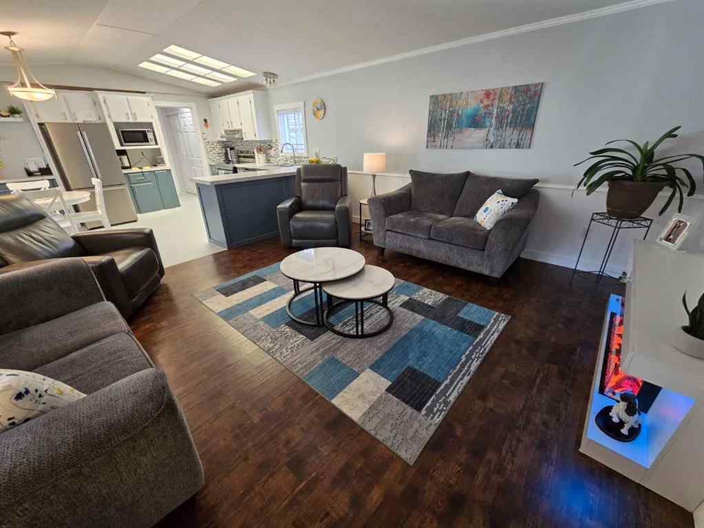 MLS® A2266757 - 2906 30 Avenue S in Parkbridge Estates Lethbridge, Mobile