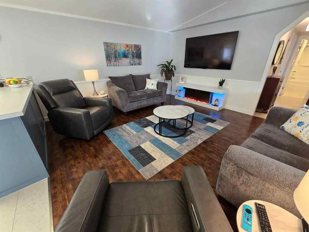 MLS® A2266757 - 2906 30 Avenue S in Parkbridge Estates Lethbridge, Mobile