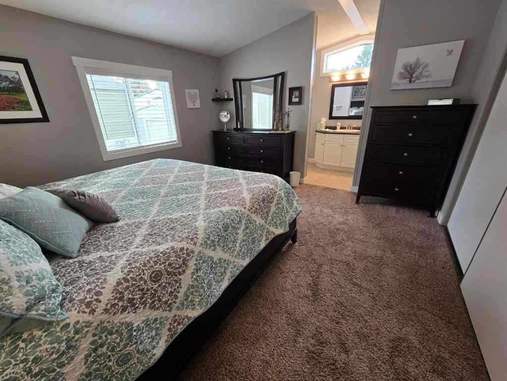MLS® A2266757 - 2906 30 Avenue S in Parkbridge Estates Lethbridge, Mobile