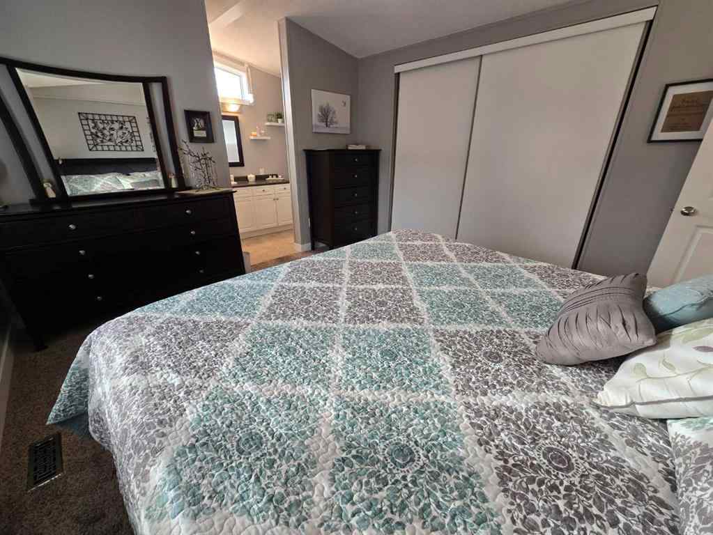 MLS® A2266757 - 2906 30 Avenue S in Parkbridge Estates Lethbridge, Mobile