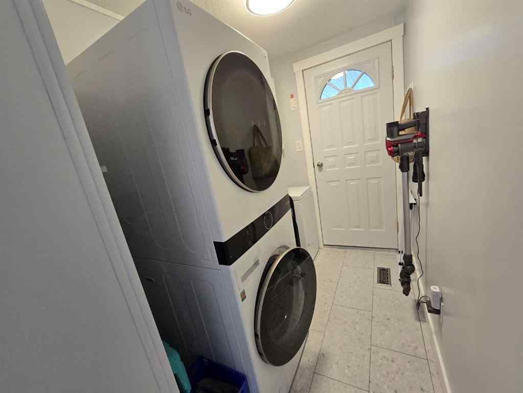 MLS® A2266757 - 2906 30 Avenue S in Parkbridge Estates Lethbridge, Mobile